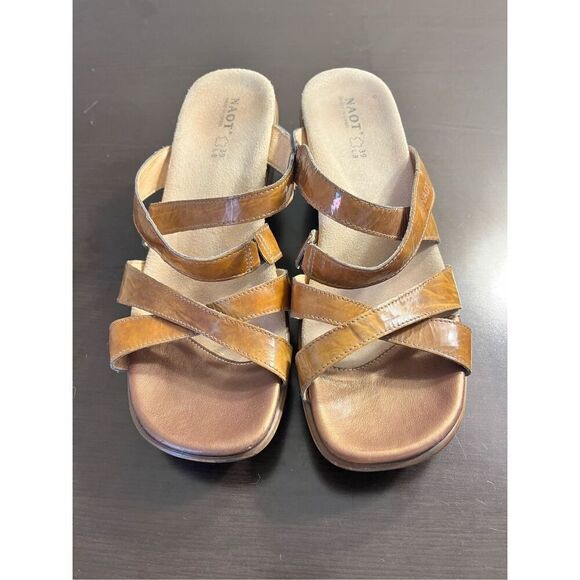 Naot Brow Patent Leather Strappy Slip On Wedge Sandals sz 39 or US 8 - Picture 2 of 7